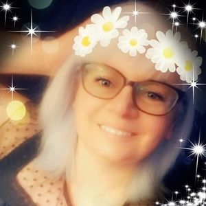 Meet your Posher, Michaela